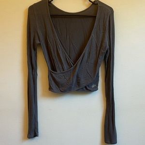 Long sleeved ALO crop top